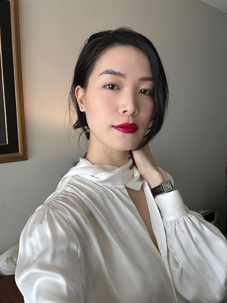 Thùy Dung nhìn lại lúc đăng quang: Dung ơi, em đẹp lắm-4