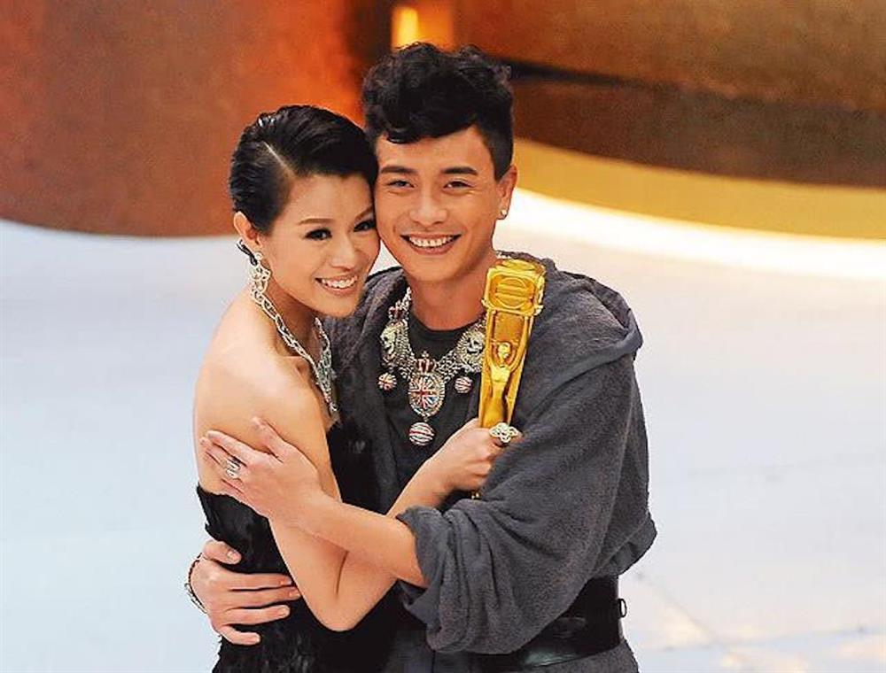 Huỳnh Tông Trạch vẫn giữ liên lạc với tình cũ Hồ Hạnh Nhi-2