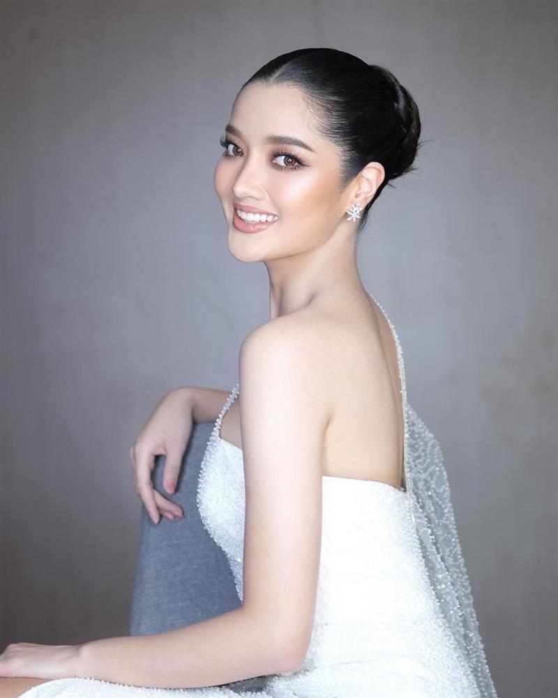 Nhan sắc cô gái vừa đăng quang Hoa hậu Thái Lan 2023-9