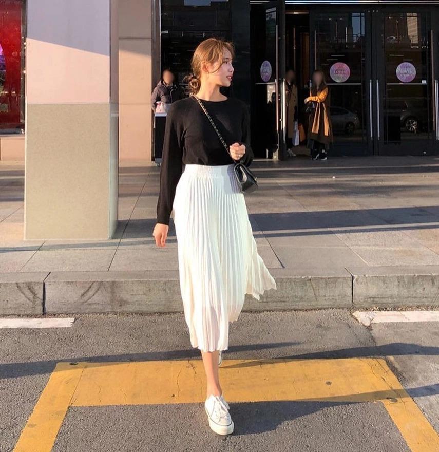 Tuyển tập chân váy nên có trong tủ đồ của nàng ngoài 30 tuổi-5