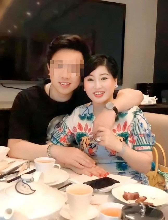 Chi tiết khó hiểu về quan hệ giữa Thái Thiên Phượng và chồng đại gia-2