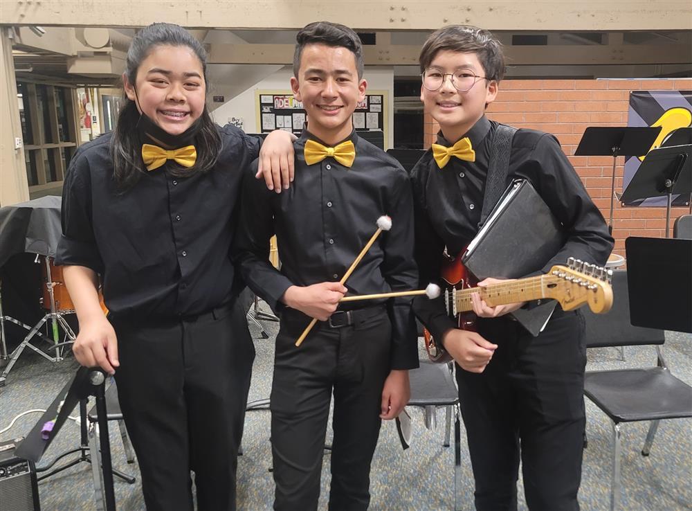 Showbiz Việt ngày 20/3: Con trai Thu Phương thắng giải nhất âm nhạc-2