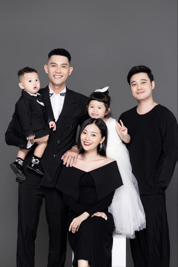 Em gái Quang Vinh lấy chồng cơ trưởng, cuộc sống giàu sang-4