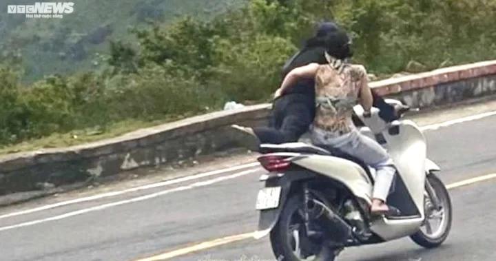 Danh tính cặp nam nữ đi SH làm xiếc trên đèo Hải Vân-2