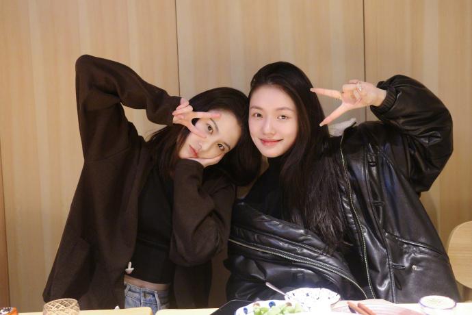 So kè nhan sắc Lâm Duẫn cùng dàn mỹ nhân đình đám-8