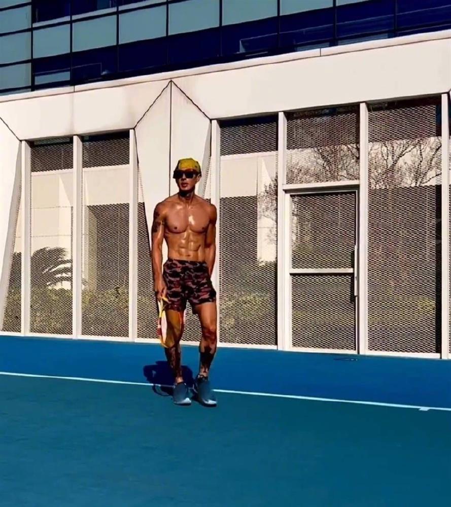 Body Ngô Tôn tuổi 43 vẫn quyến rũ, chuẩn như siêu mẫu-2