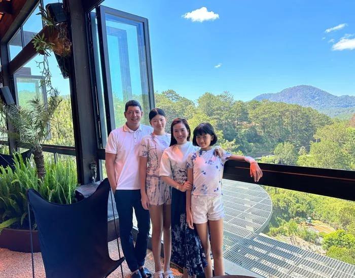 Con gái Bình Minh - Anh Thơ: chân dài giống bố, tiết kiệm giống mẹ-3