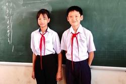 Nhặt được tài sản 'khủng', hai học sinh lớp 5 ở Đồng Nai trả lại người đánh rơi