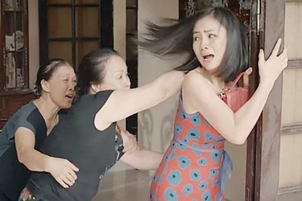 Mẹ chồng giờ đây không còn tai quái-3