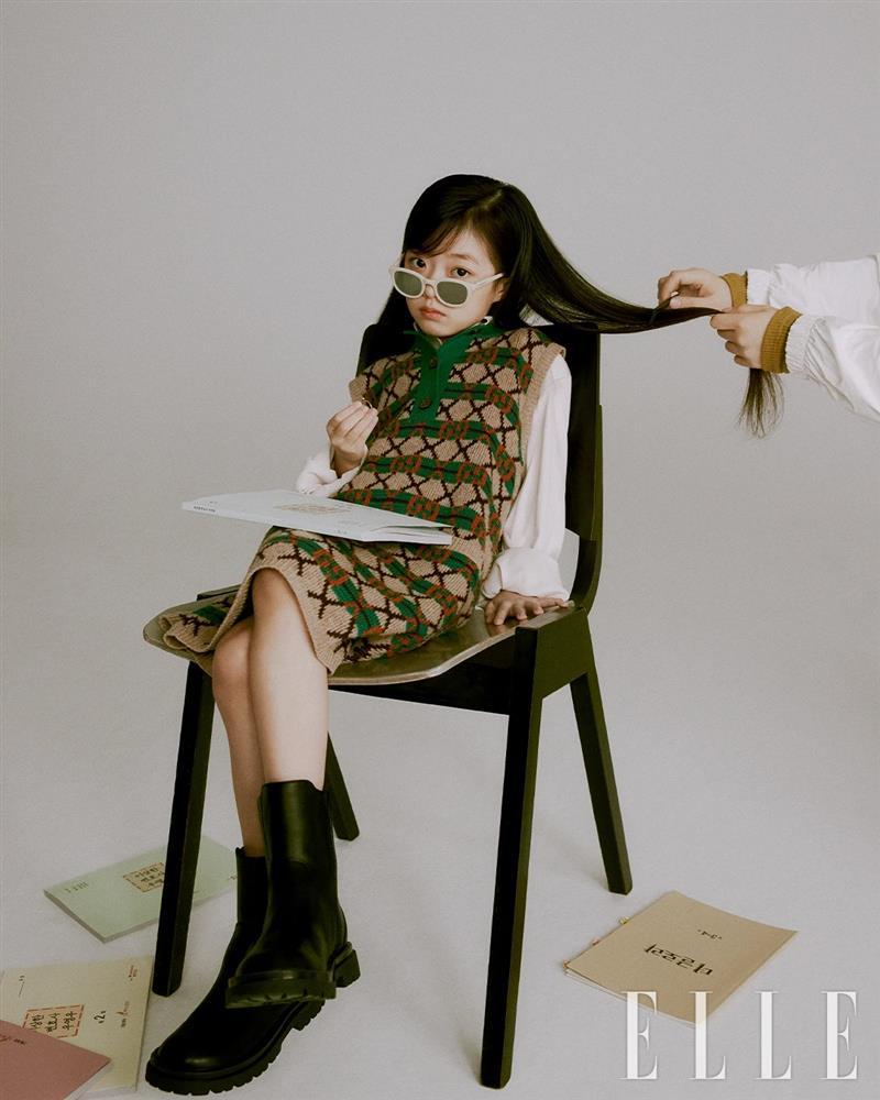 Sao nhí The Glory bắn ảnh xuất sắc trên bìa tạp chí dù mới 9 tuổi-4