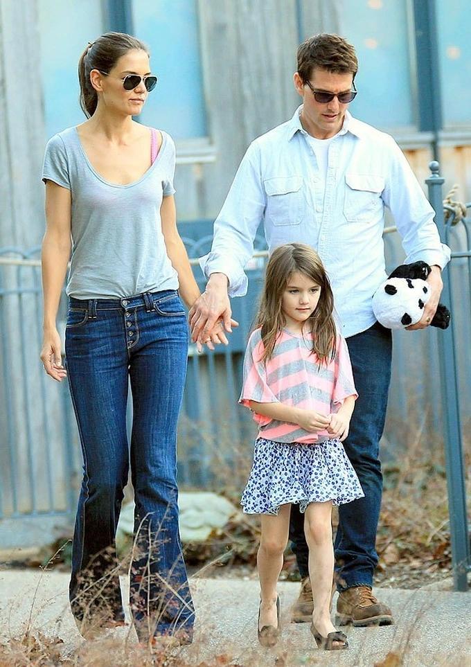 Tuổi 17 của con gái Tom Cruise: Xinh như hoa hậu, vào showbiz-1