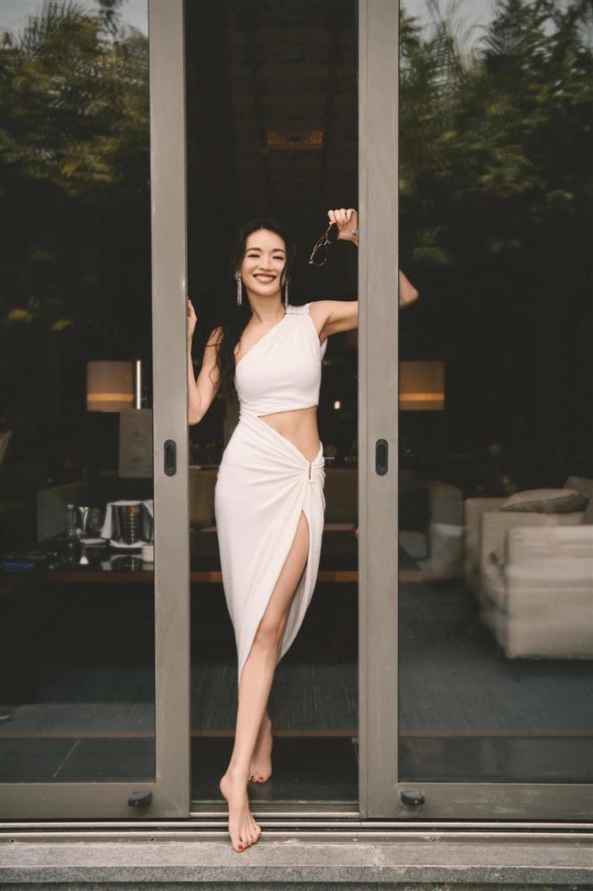 Không thể tin nổi nhan sắc của Thư Kỳ ở tuổi U50-1