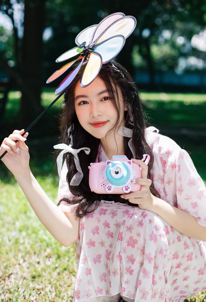 Vợ Quyền Linh tiết lộ tính cách thật của con gái Lọ Lem-3