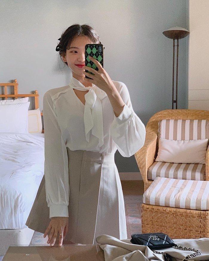 10 cách diện chân váy tinh tế khi dự tiệc cưới-3