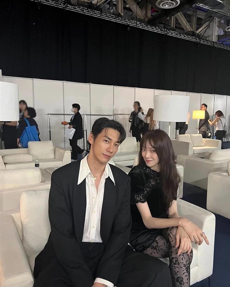 Ê-kíp cho rằng Lee Sung Kyung và mỹ nam Pinocchio 1m90 đang hẹn hò-3