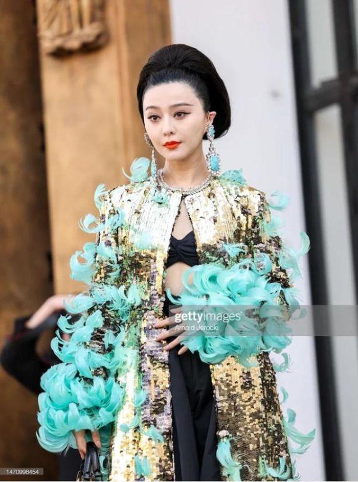 Phạm Băng Băng, Lưu Diệc Phi, Thái Từ Khôn chiếm sóng Tuần lễ thời trang-7