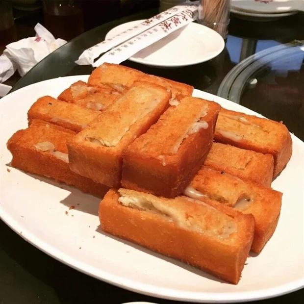 Bánh mì quan tài: Món Đài Loan có tên độc lạ hấp dẫn du khách thế giới-1
