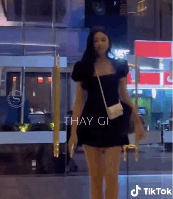 Vợ Quyền Linh lên tiếng khi con gái bị góp ý việc trang điểm đậm-1