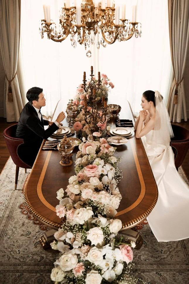 Điểm chung đặc biệt trong ảnh cưới của các nàng dâu hào môn showbiz Việt-2