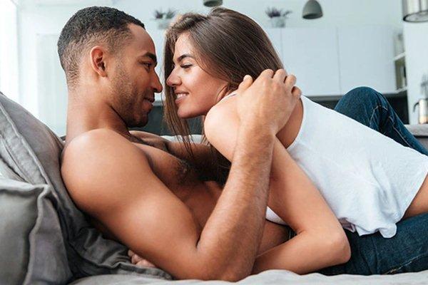 Vì sao đàn ông bị thất vọng về chuyện tình dục?