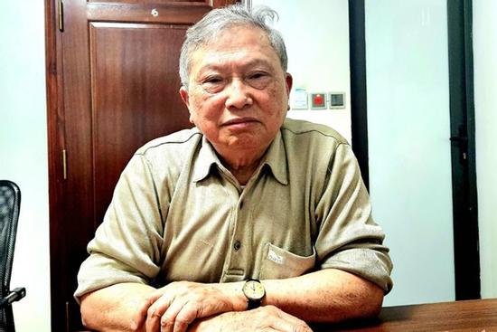 Giáo sư 83 tuổi mất 750 triệu sau chuỗi ngày bị 'khống chế' qua điện thoại