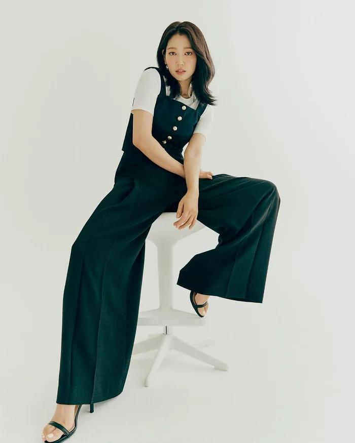 Park Shin Hye khoe sắc vóc đẹp ngỡ ngàng hậu sinh con-2