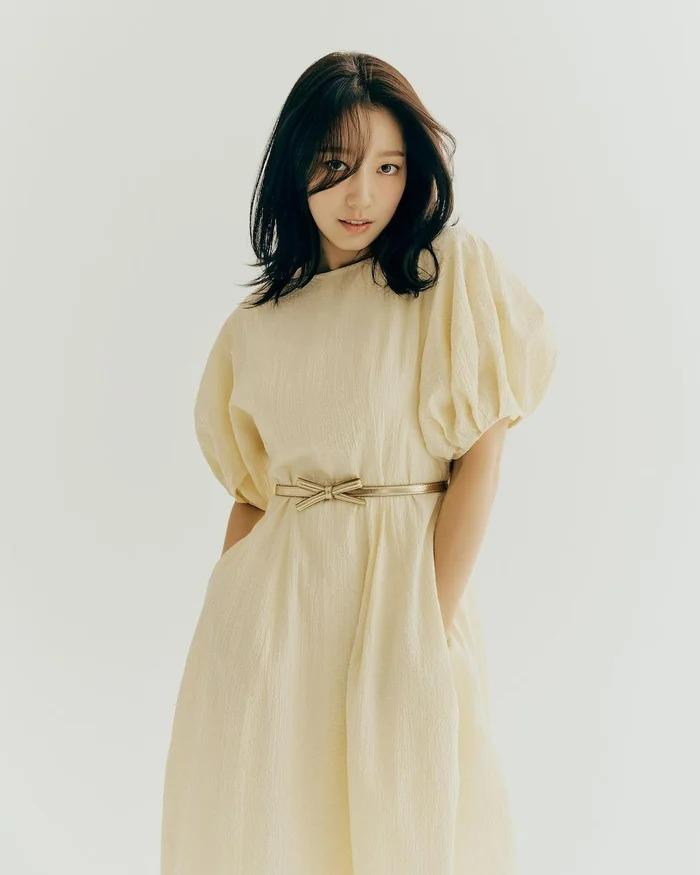 Park Shin Hye khoe sắc vóc đẹp ngỡ ngàng hậu sinh con-8