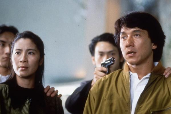 Thành Long vạ miệng, khán giả bức xúc-4