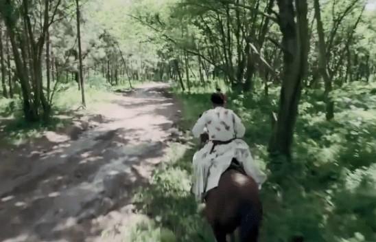 Tay giả, chân giả và những mánh khóe truyền hình Trung Quốc-6