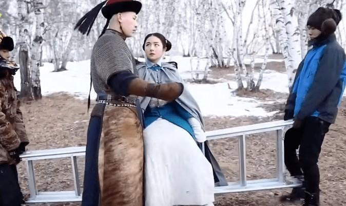 Tay giả, chân giả và những mánh khóe truyền hình Trung Quốc-15