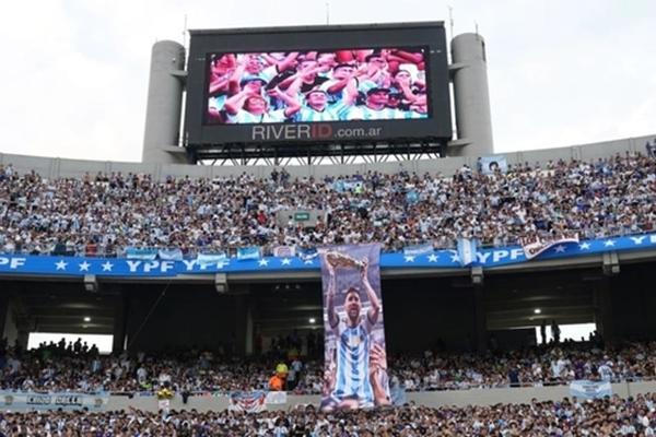 Trộm đột nhập biệt thự của Messi tại Barcelona-2