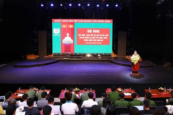 Lý do Bộ Công an đề xuất bỏ vân tay ngón trỏ khi cấp căn cước công dân-2