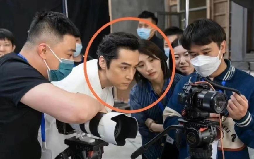 Ông bố bỉm sữa Hồ Ca lần đầu bật mí về con gái-3