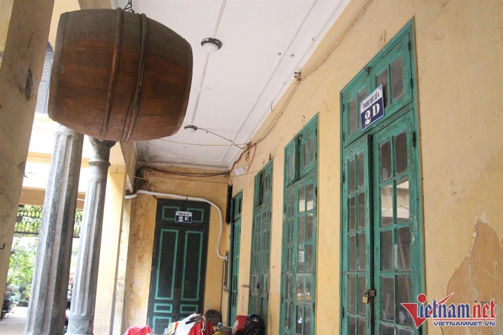 Lớp học đặc biệt trong căn biệt thự và mối tình đẹp của chàng trai nhà giàu-4