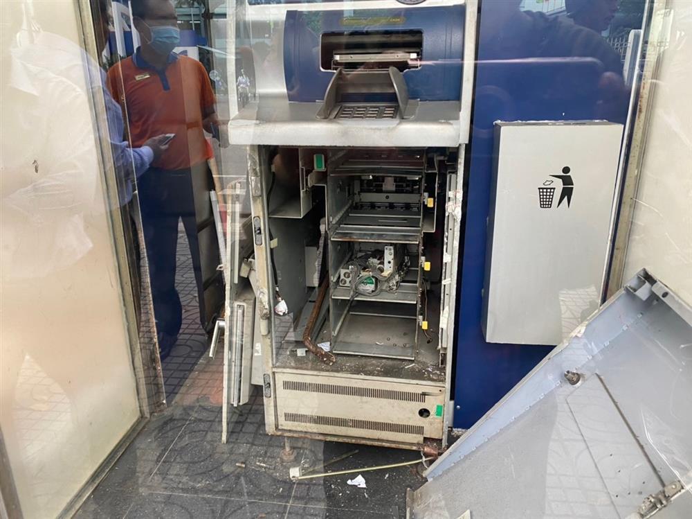 Kế hoạch táo tợn của đối tượng phá trụ ATM, trộm két sắt ở Đà Nẵng-2