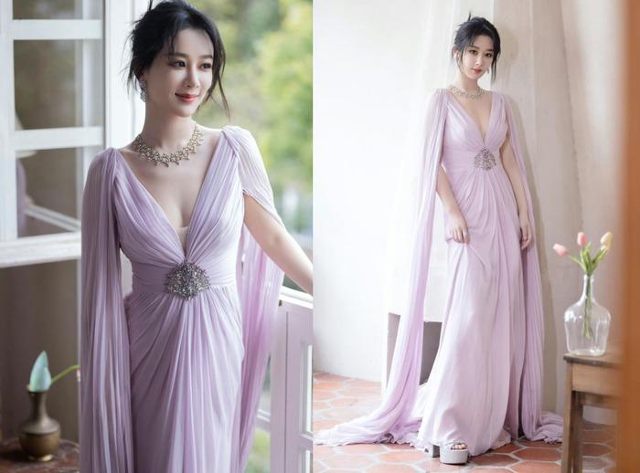 Nhiều sao Cbiz diện đồ gây tiếc nuối tại Đêm hội Weibo 2023-9