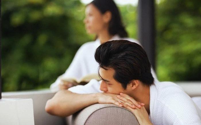 Không cãi vã nhưng 4 kiểu vợ chồng hôn nhân dễ đi vào ngõ cụt-2