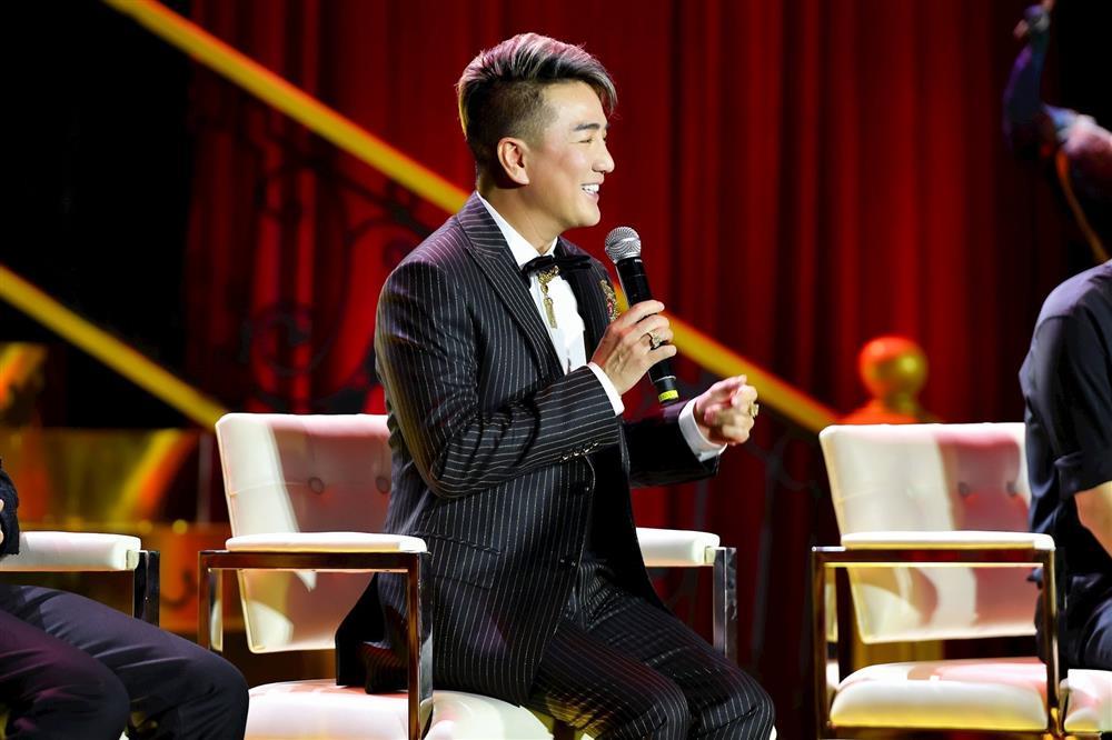 Đàm Vĩnh Hưng có gì để tự xưng là ông hoàng?-1