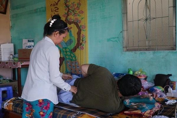 Chuyện tình của cặp đôi chồng luôn khuyên vợ đi lấy chồng mới-2