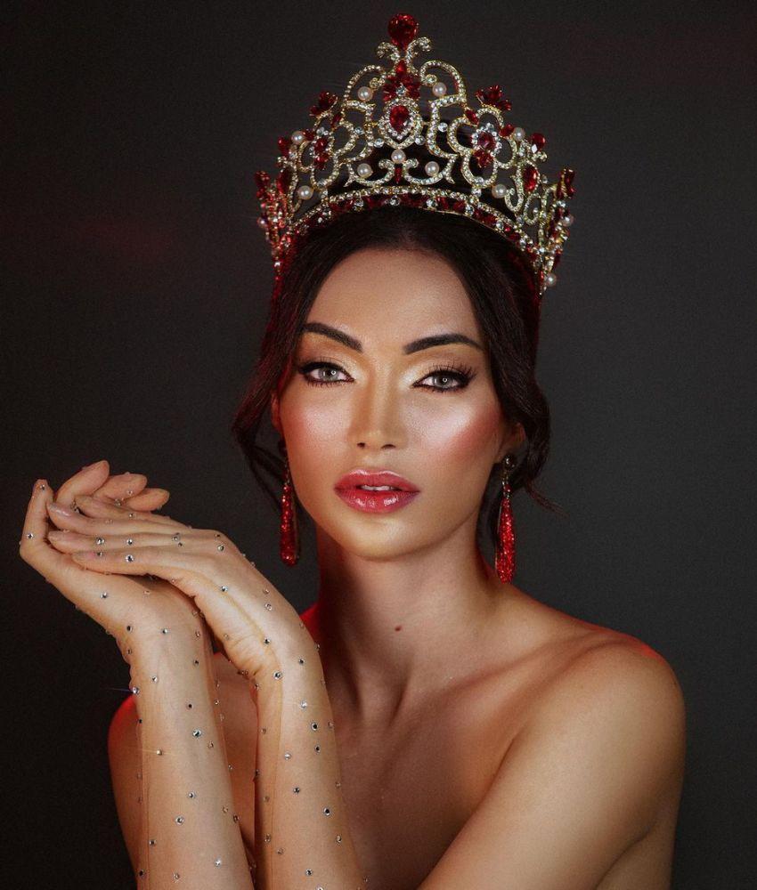 Tuổi thơ bất hạnh, bị kỳ thị của tân Hoa hậu Chuyển giới Brazil-1