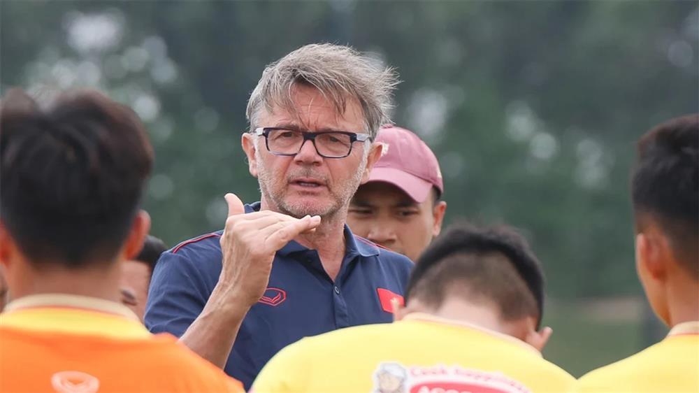 U23 Việt Nam thua, đừng vội đánh giá HLV Troussier không hợp-3