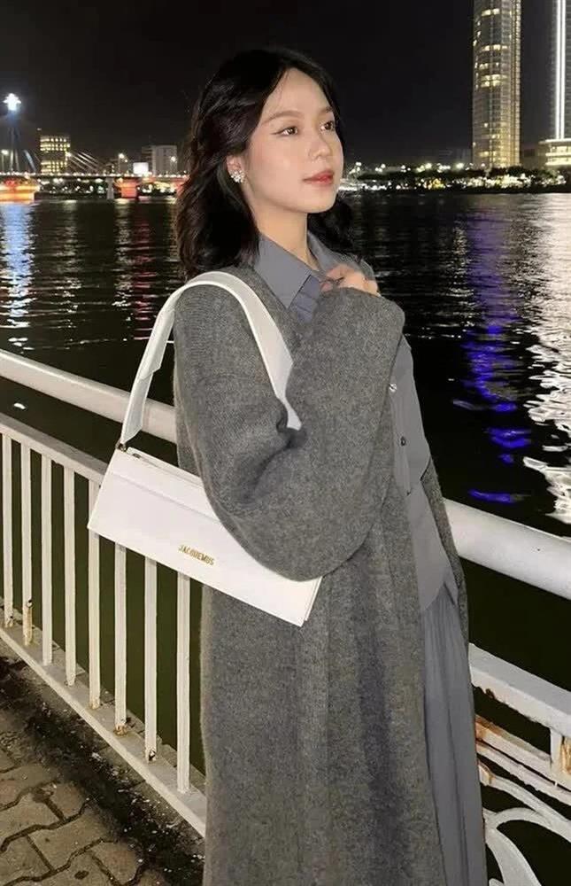 Duyên nợ đụng hàng giữa Hoa hậu Thanh Thủy và Hoa hậu Thùy Tiên-4