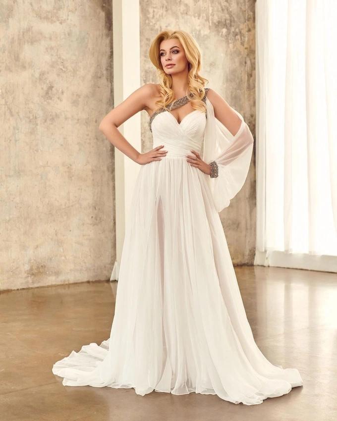 Ngoại hình búp bê sống của mỹ nhân là Hoa hậu của các hoa hậu năm 2021-14