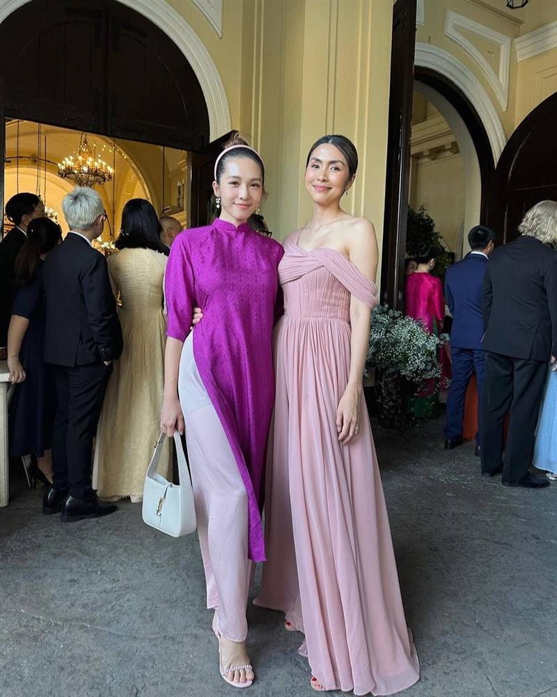 Tăng Thanh Hà dự tiệc cưới: Diện váy dạ hội hay áo dài đều xuất sắc!-1
