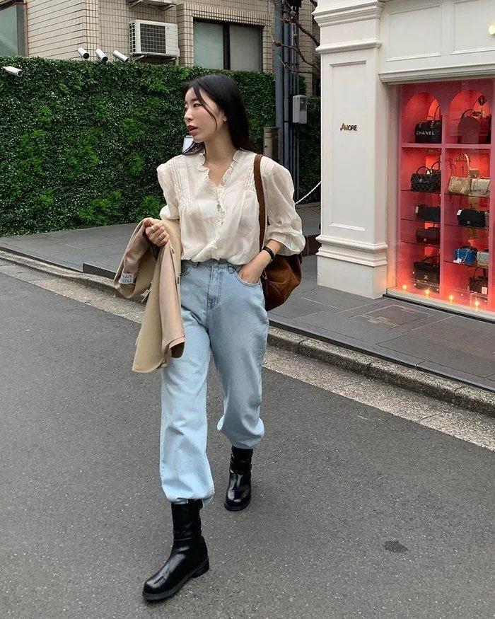 10 cách diện áo blouse trắng đơn giản mà sành điệu-6