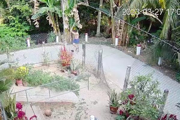 Bắt ma men đập 21 nhát gậy khiến hàng xóm tử vong-3