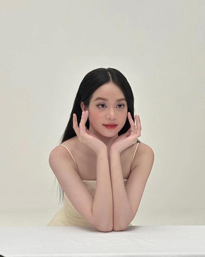 Đương kim Hoa hậu Việt Nam nói gì về sự thay đổi ngoại hình gây xôn xao?-11