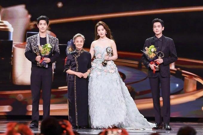 Nghi vấn thần tiên tỷ tỷ Lưu Diệc Phi bất hòa với dàn mỹ nhân Hoa ngữ-8