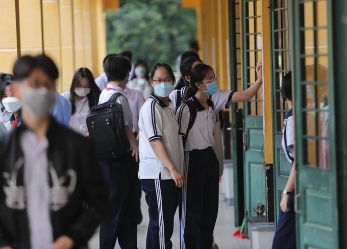 Thi lớp 10 Hà Nội: Con học đến trầm cảm, phụ huynh lo phương án dự bị-1