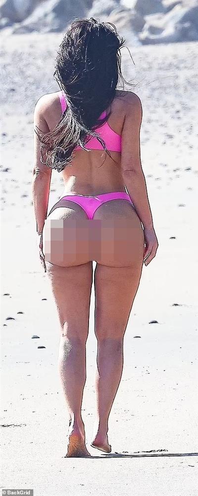 Kim Kardashian lại gây tranh cãi vì siêu vòng ba bất thường-2